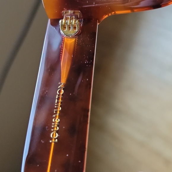 Louis Vuitton Blade Sunglasses - Picture 9 of 12